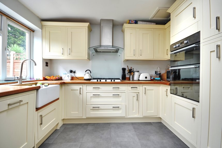 let cardinal road london 52373 - Gibbs Gillespie