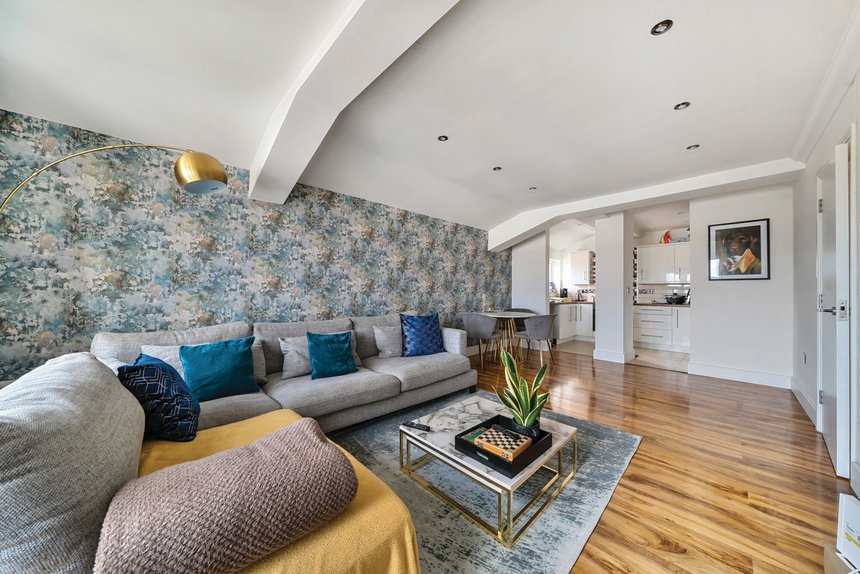 for sale omega court london 52882 - Gibbs Gillespie