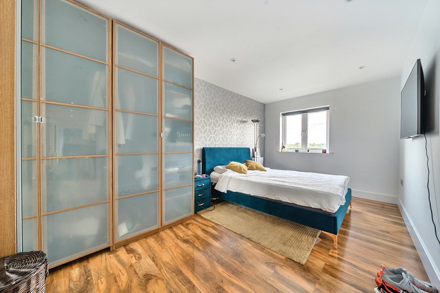 for sale omega court london 52882 - Gibbs Gillespie