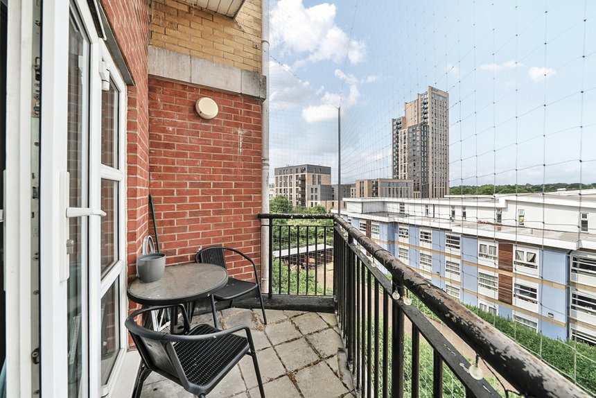 for sale omega court london 52882 - Gibbs Gillespie