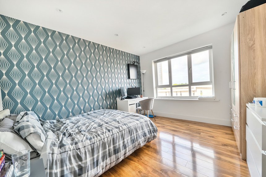 for sale omega court london 52882 - Gibbs Gillespie