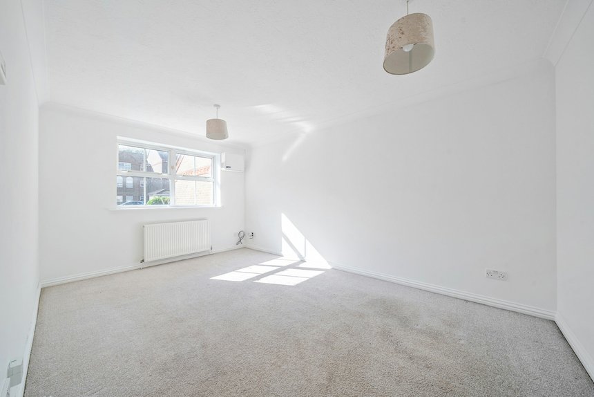 sold salters close london 52963 - Gibbs Gillespie