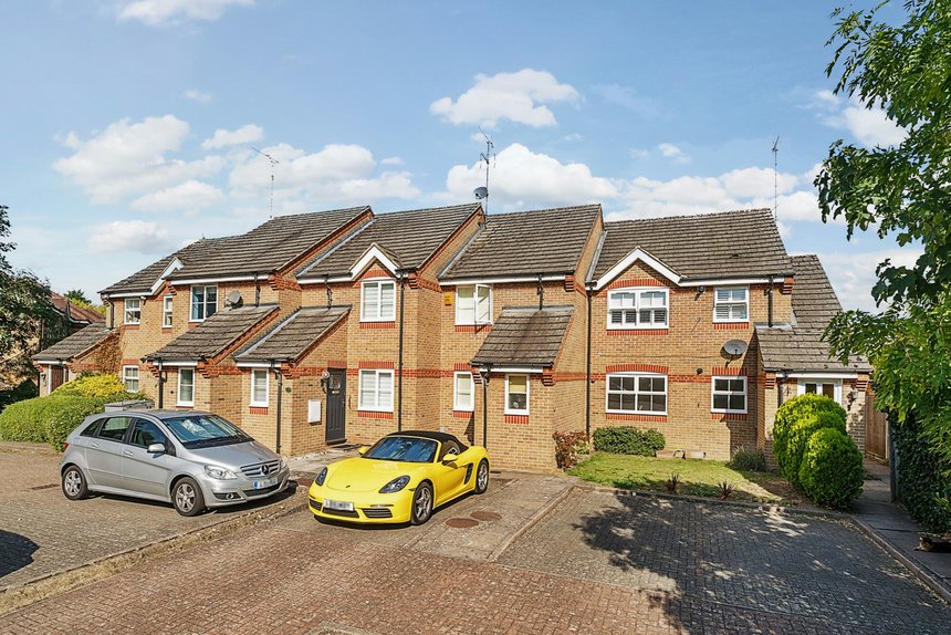 sold salters close london 52963 - Gibbs Gillespie