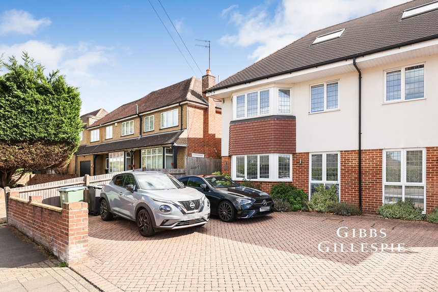 let eastbury road london 53018 - Gibbs Gillespie