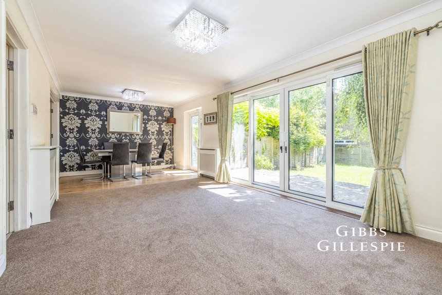 let hangar ruding london 53020 - Gibbs Gillespie