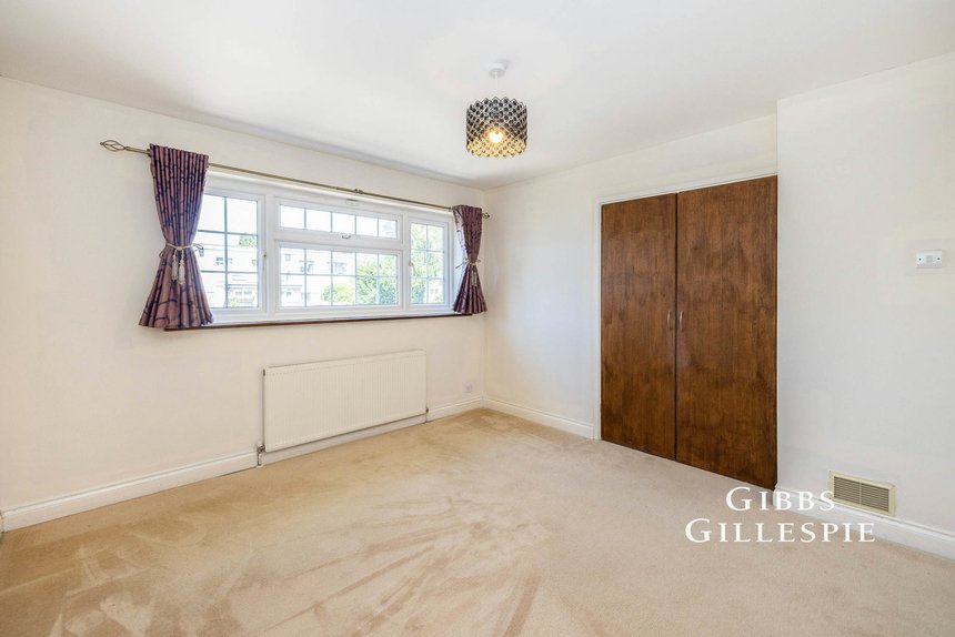 let hangar ruding london 53020 - Gibbs Gillespie