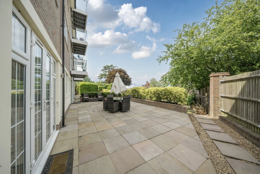 for sale sparrows herne london 53290 - Gibbs Gillespie