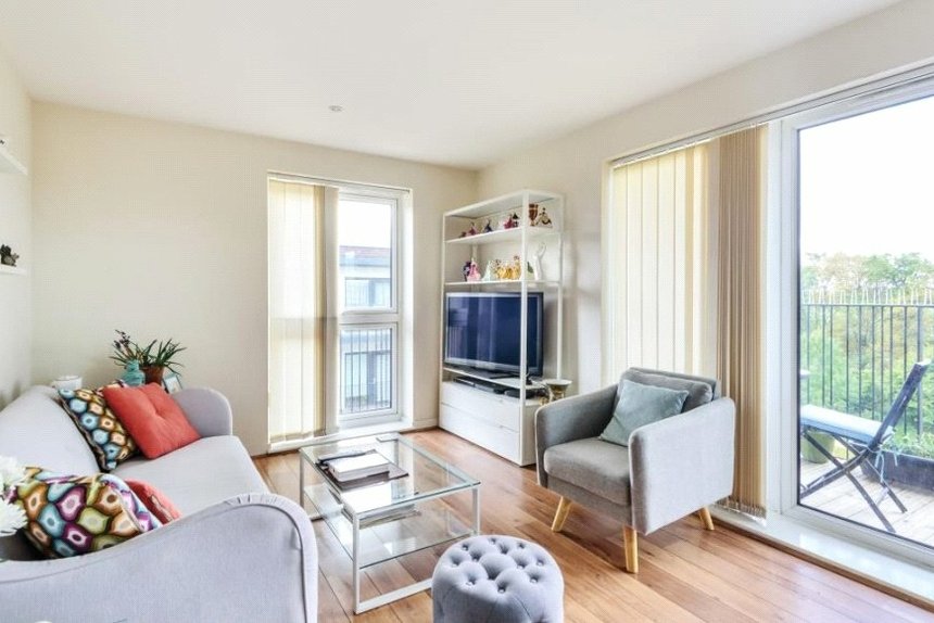 for sale unwin way london 53323 - Gibbs Gillespie
