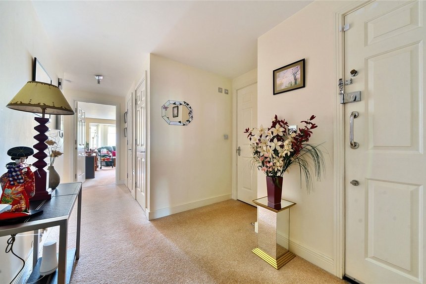 under offer gibbs green london 53329 - Gibbs Gillespie