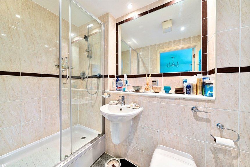 under offer gibbs green london 53329 - Gibbs Gillespie