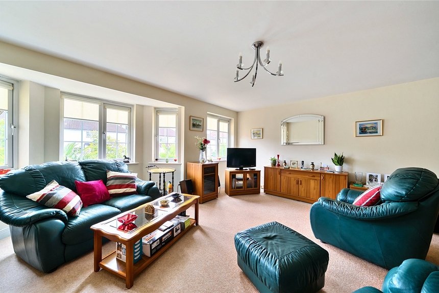 under offer gibbs green london 53329 - Gibbs Gillespie