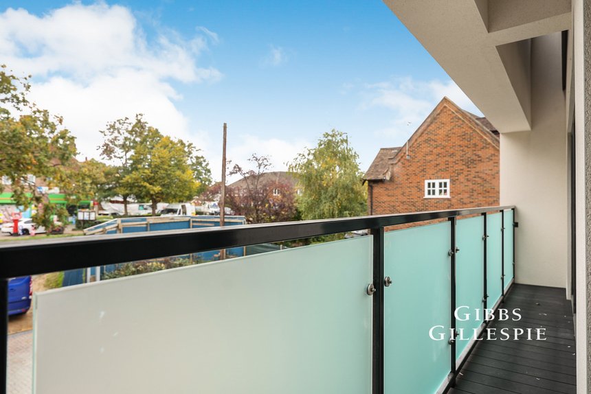 let agreed oxford road london 53407 - Gibbs Gillespie