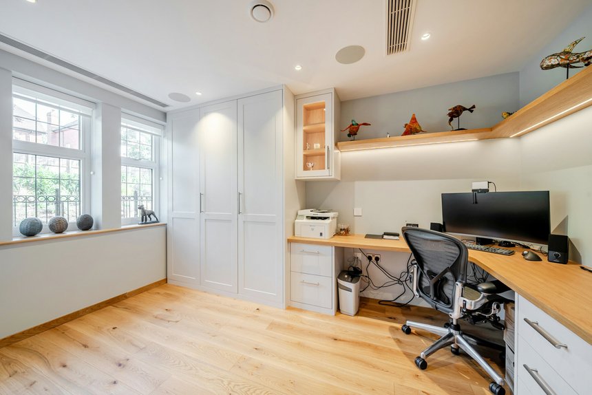 under offer green lane london 53471 - Gibbs Gillespie