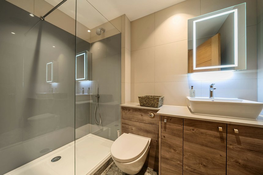 under offer green lane london 53471 - Gibbs Gillespie