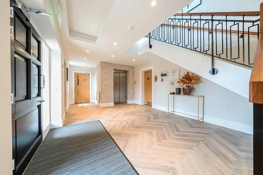 under offer green lane london 53471 - Gibbs Gillespie