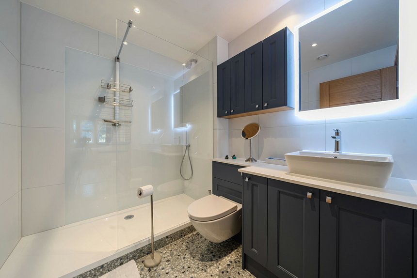 under offer green lane london 53471 - Gibbs Gillespie