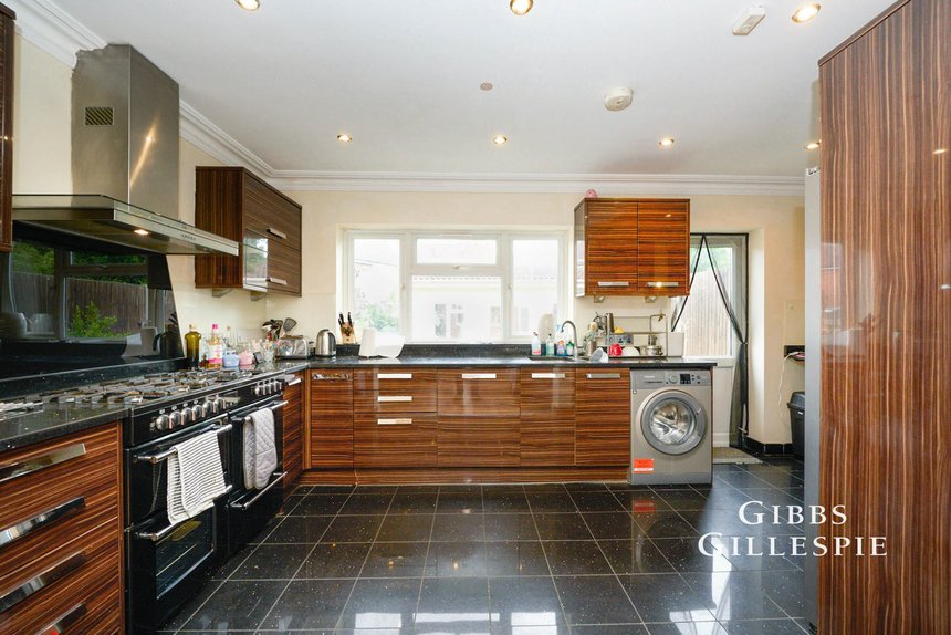 let marlborough road london 53482 - Gibbs Gillespie