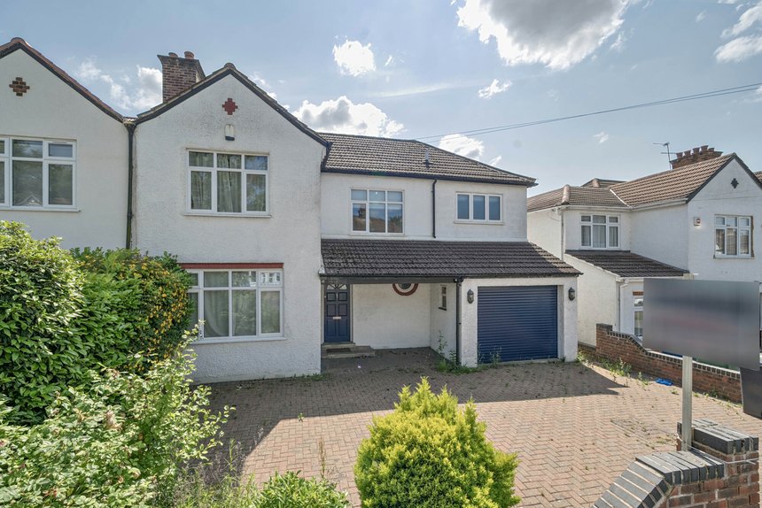 for sale parkfield avenue london 53498 - Gibbs Gillespie