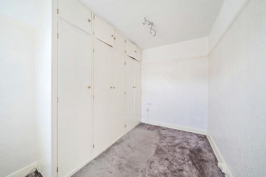 sold cardinal road london 53592 - Gibbs Gillespie