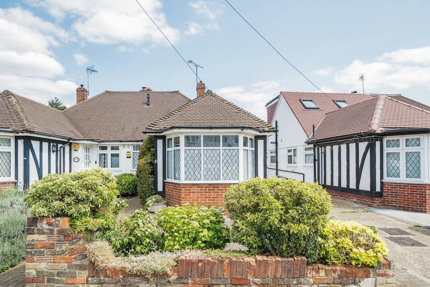 sold cardinal road london 53592 - Gibbs Gillespie