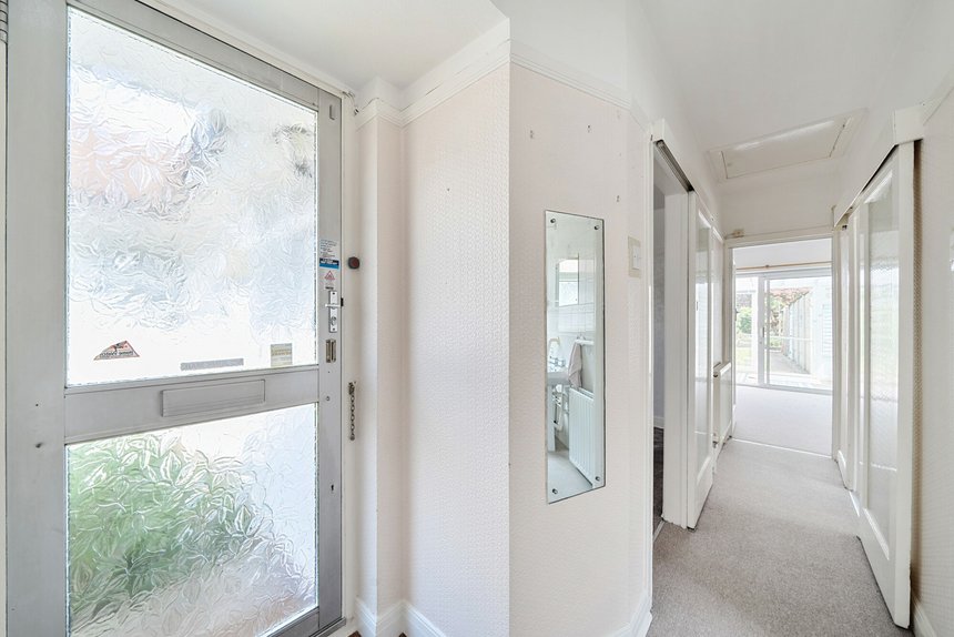 sold cardinal road london 53592 - Gibbs Gillespie