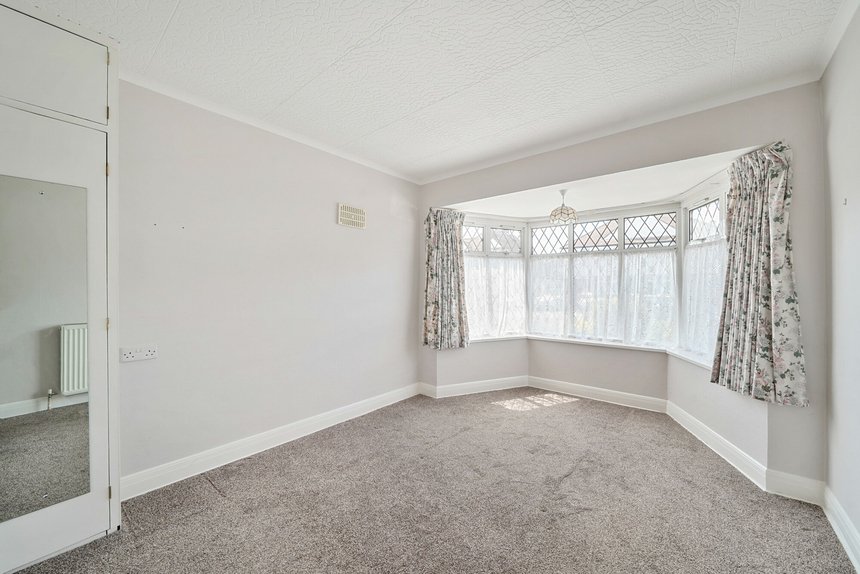 sold cardinal road london 53592 - Gibbs Gillespie