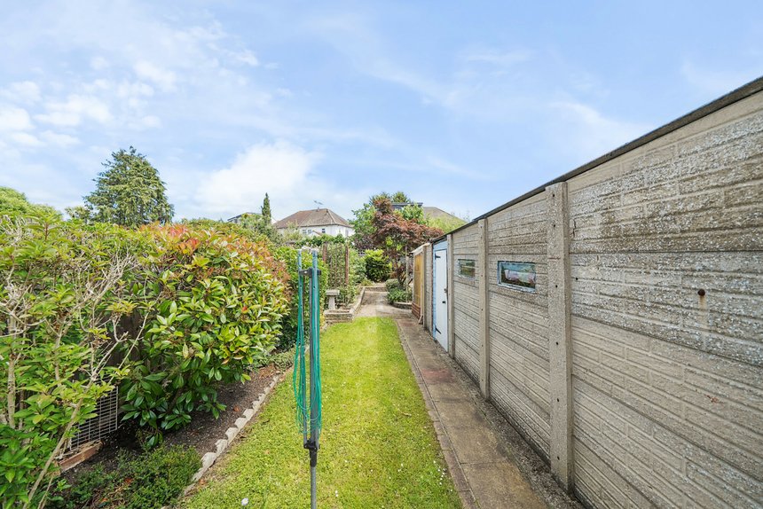 sold cardinal road london 53592 - Gibbs Gillespie