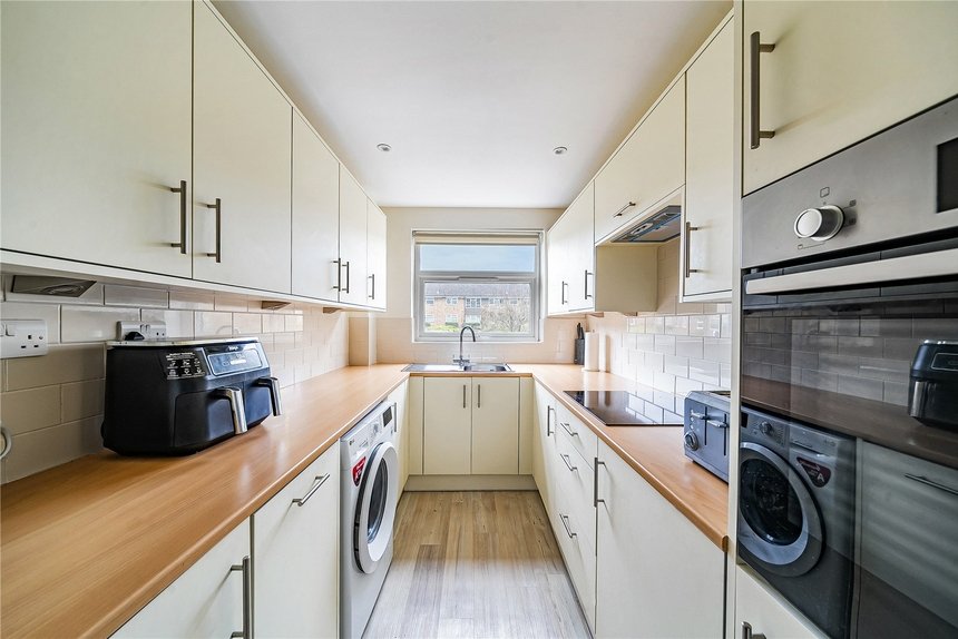 for sale stag lane london 53848 - Gibbs Gillespie