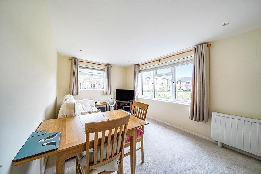 for sale stag lane london 53848 - Gibbs Gillespie