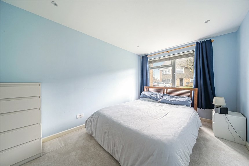 for sale stag lane london 53848 - Gibbs Gillespie