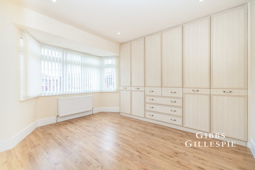 to let peareswood gardens london 53863 - Gibbs Gillespie