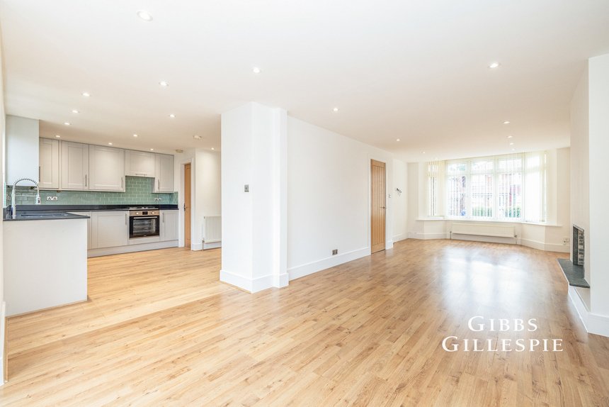 to let peareswood gardens london 53863 - Gibbs Gillespie