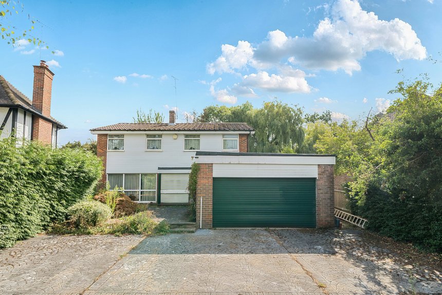 sold davenham avenue london 53903 - Gibbs Gillespie