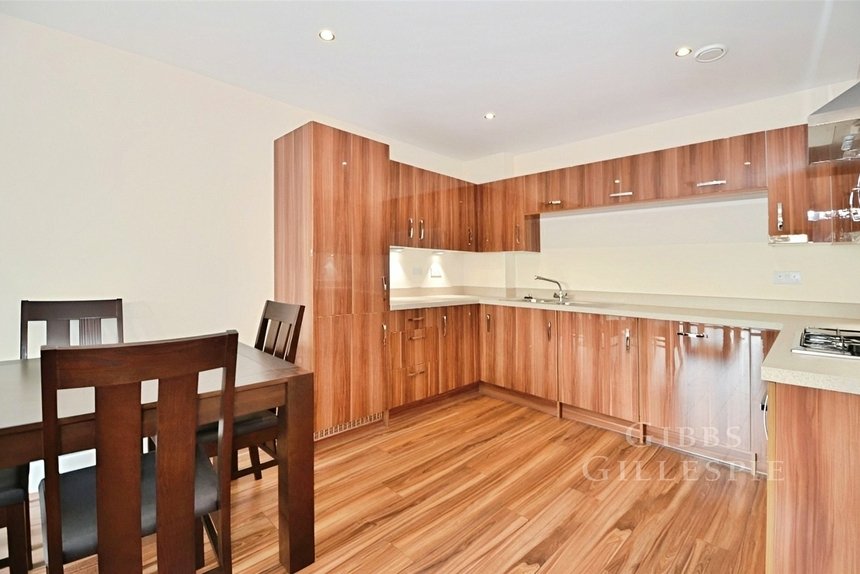 let agreed fowler way london 53996 - Gibbs Gillespie