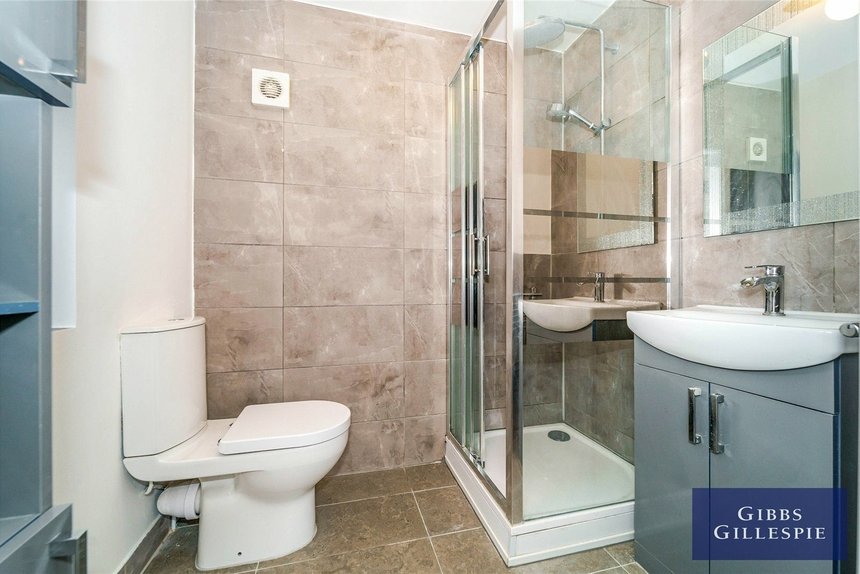 let cherry crescent london 54027 - Gibbs Gillespie