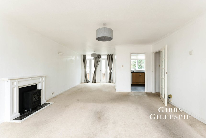 let azalea walk london 54216 - Gibbs Gillespie