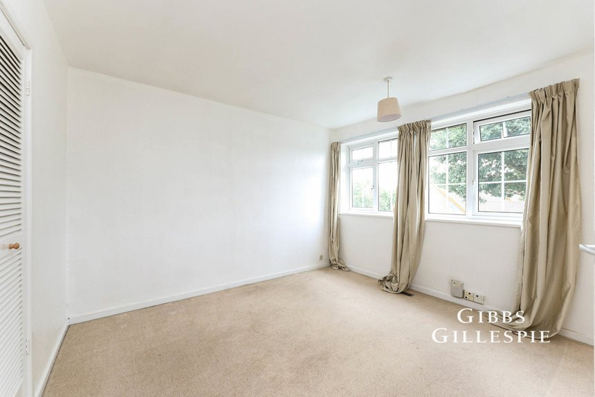 let azalea walk london 54216 - Gibbs Gillespie