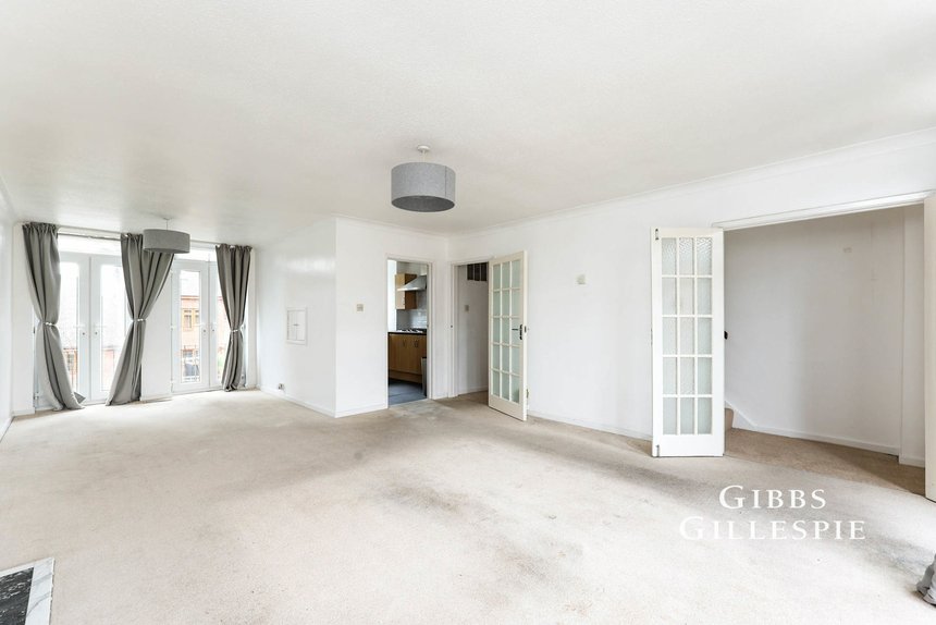 let azalea walk london 54216 - Gibbs Gillespie
