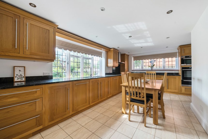 sold eastbury road london 54232 - Gibbs Gillespie