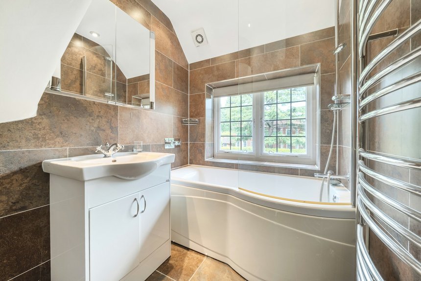 sold eastbury road london 54232 - Gibbs Gillespie