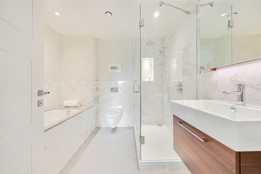 for sale teddington riverside london 54377 - Gibbs Gillespie