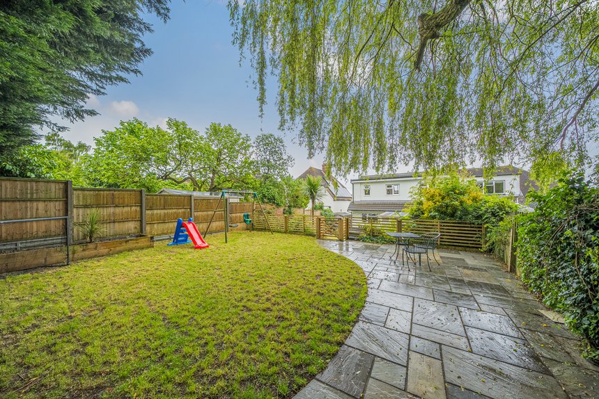 to let york road london 54411 - Gibbs Gillespie
