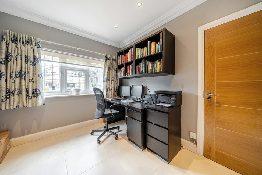 for sale high beeches london 54414 - Gibbs Gillespie