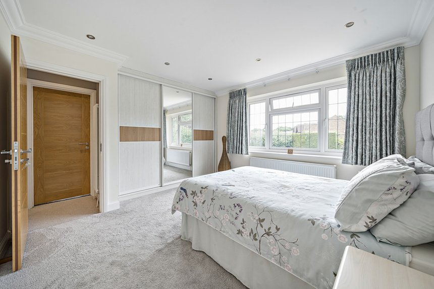 for sale high beeches london 54414 - Gibbs Gillespie