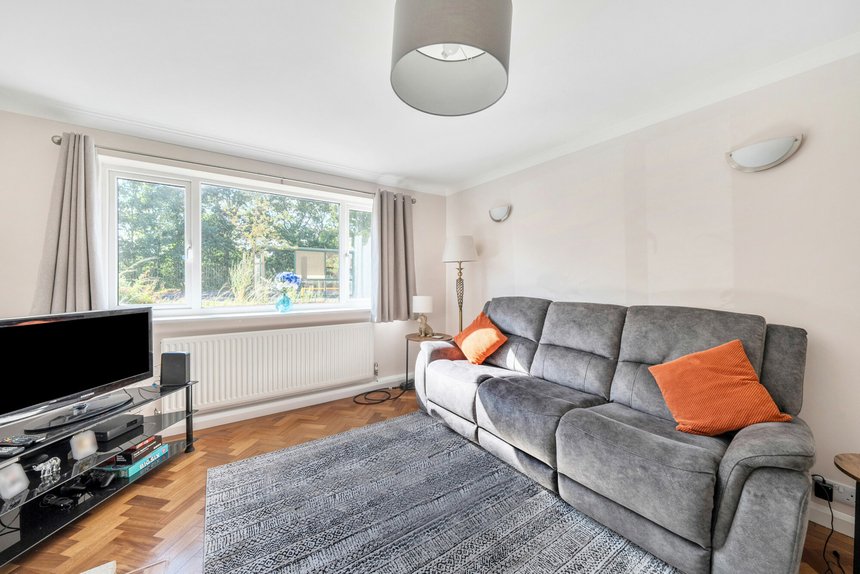 sold watford road london 54669 - Gibbs Gillespie