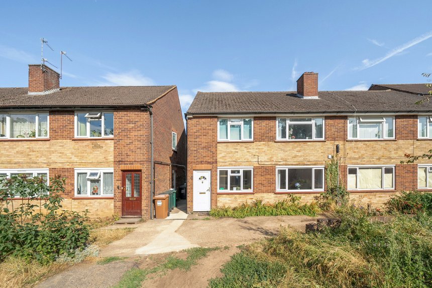 sold watford road london 54669 - Gibbs Gillespie