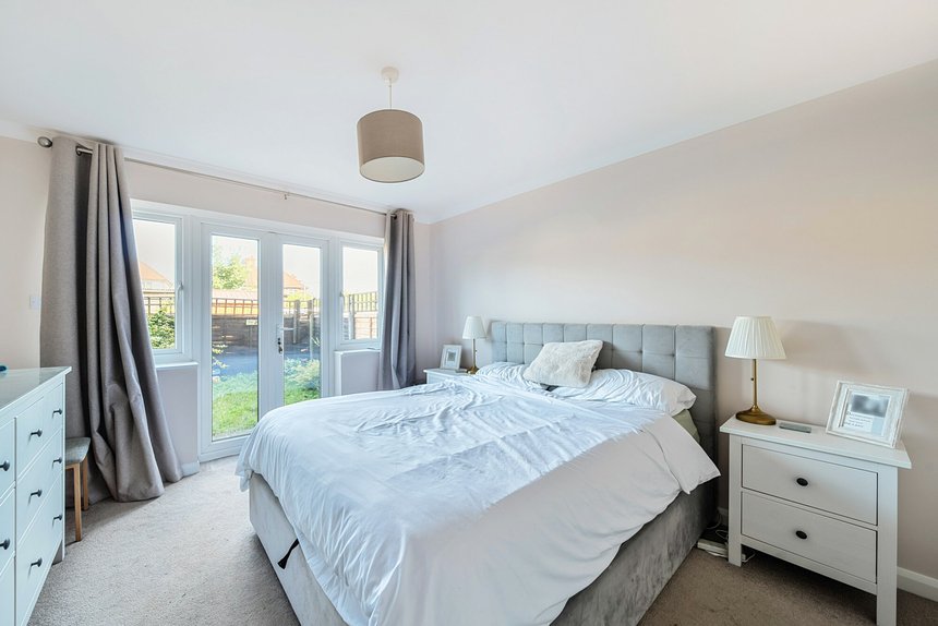 sold watford road london 54669 - Gibbs Gillespie