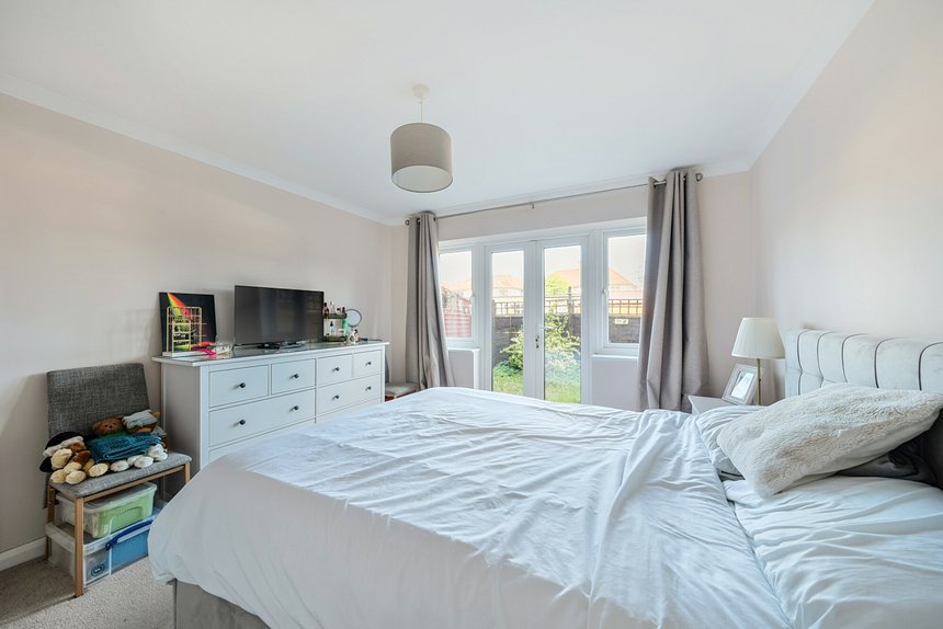 sold watford road london 54669 - Gibbs Gillespie