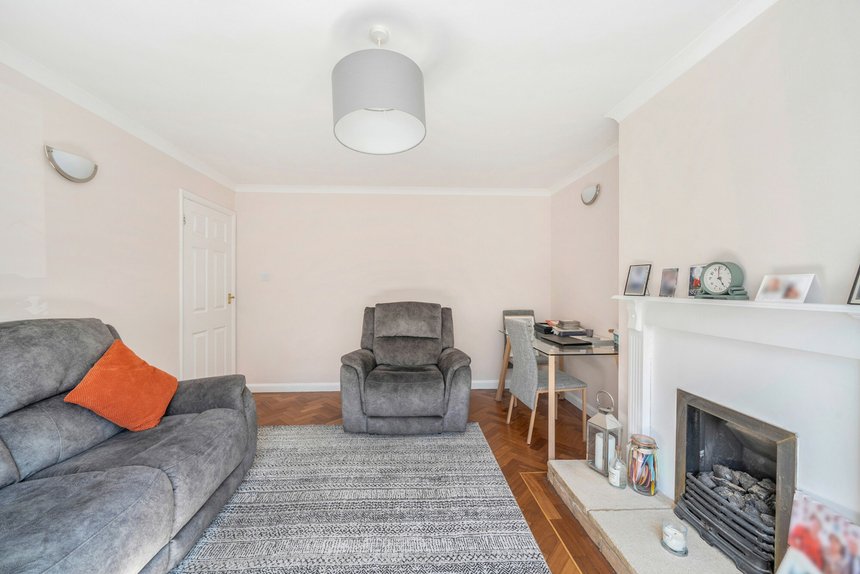 sold watford road london 54669 - Gibbs Gillespie