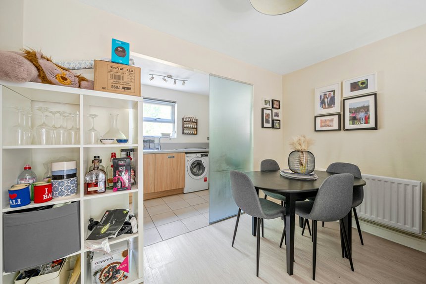 for sale the quadrant london 54681 - Gibbs Gillespie